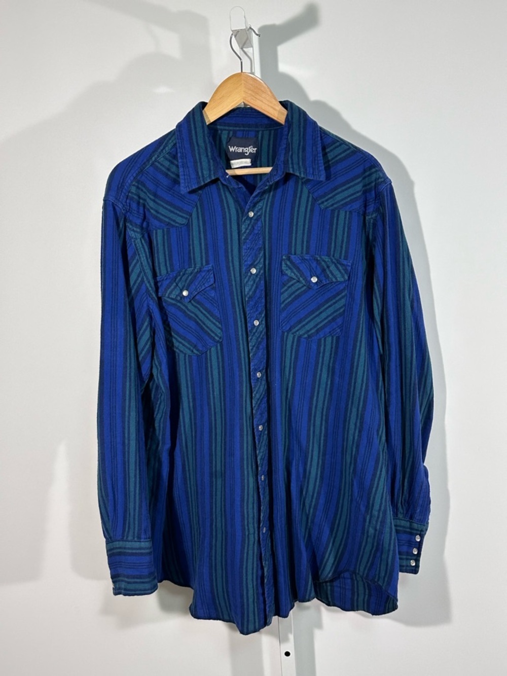 Vintage Wrangler Western Pearl Snap Men’s XL Blue Green Striped Cowboy Flannel